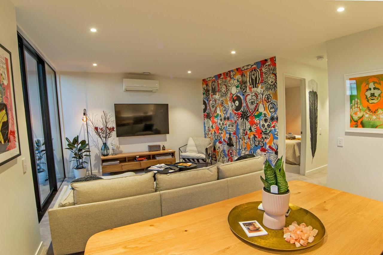 Funk In The City - Luxury Laneway Apartment With Single Garage Christchurch Buitenkant foto
