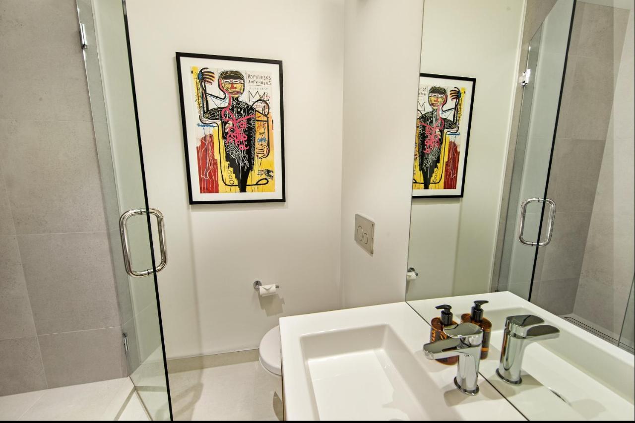 Funk In The City - Luxury Laneway Apartment With Single Garage Christchurch Buitenkant foto