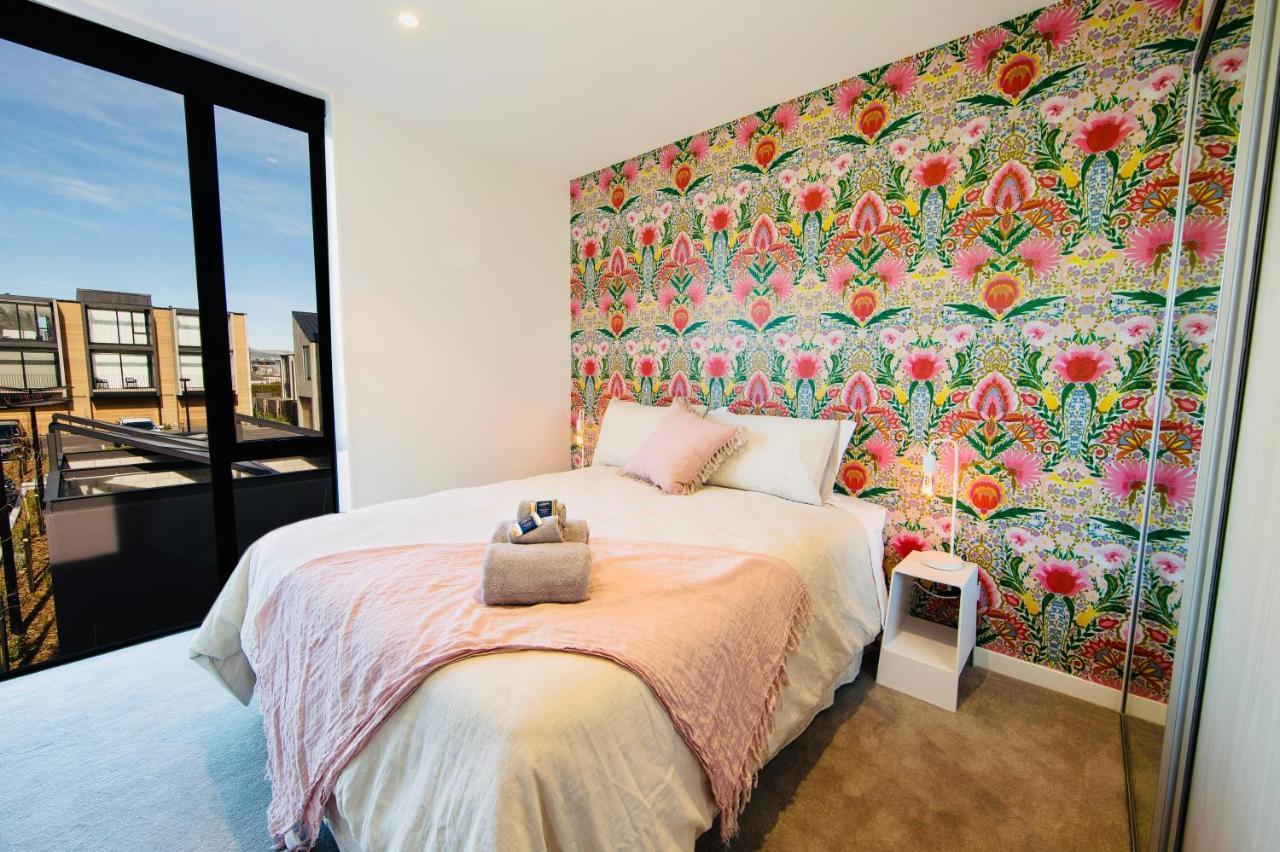 Funk In The City - Luxury Laneway Apartment With Single Garage Christchurch Buitenkant foto