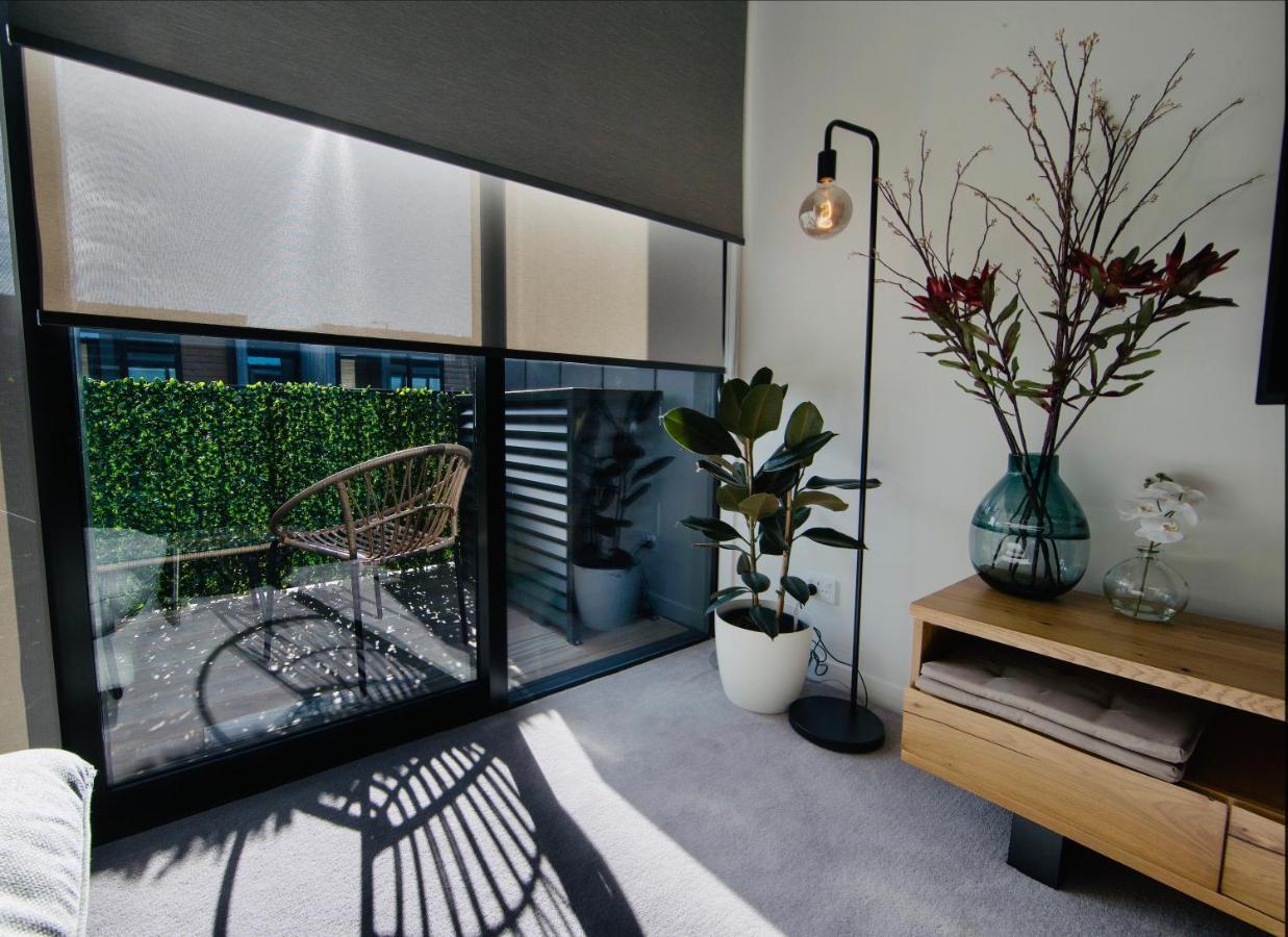 Funk In The City - Luxury Laneway Apartment With Single Garage Christchurch Buitenkant foto