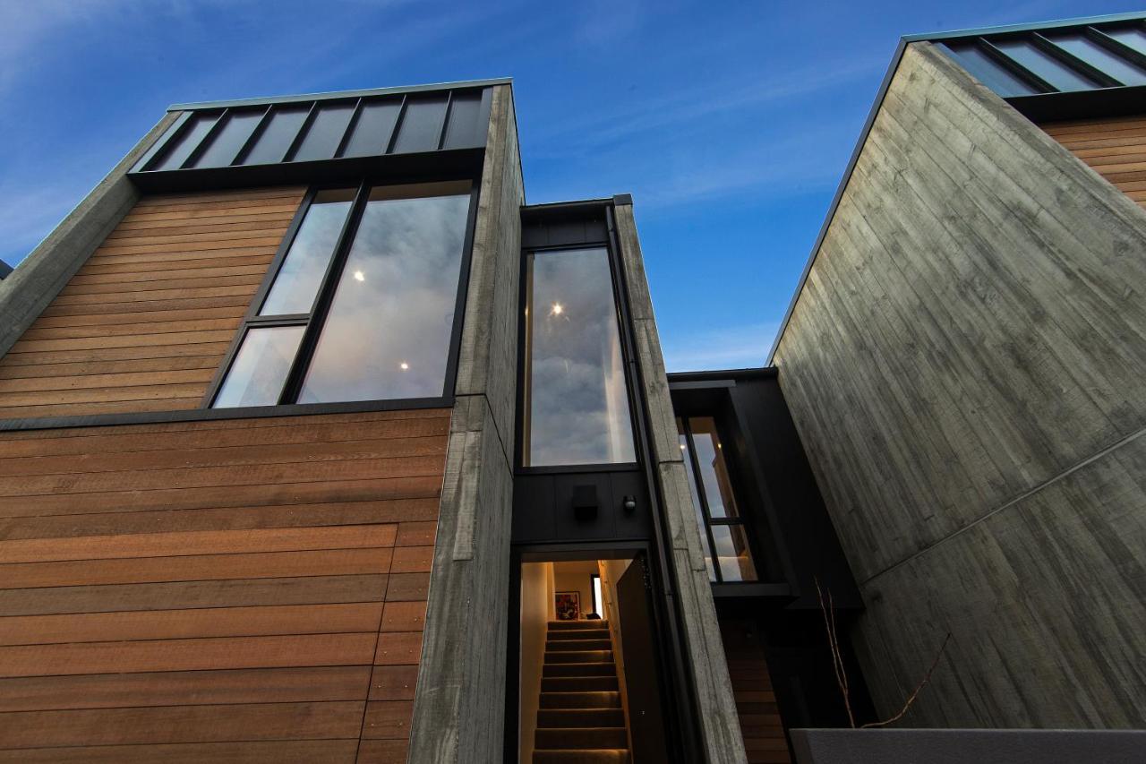 Funk In The City - Luxury Laneway Apartment With Single Garage Christchurch Buitenkant foto